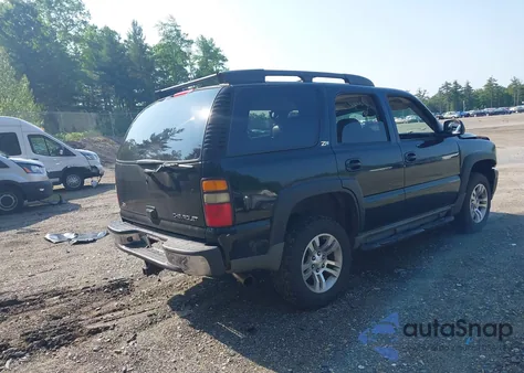 2004 Chevrolet Tahoe Z71 из США, поврежденный, VIN 1GNEK13Z04R108563